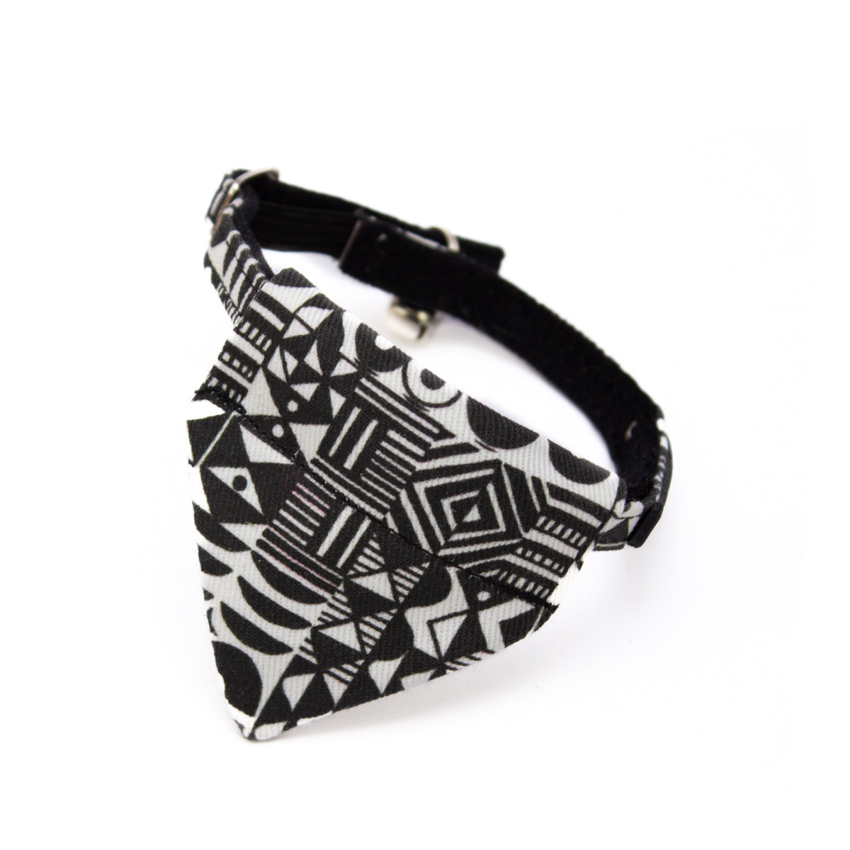 Bow Wow Haus Cat Bandana – Hiro Wolf - Main Image