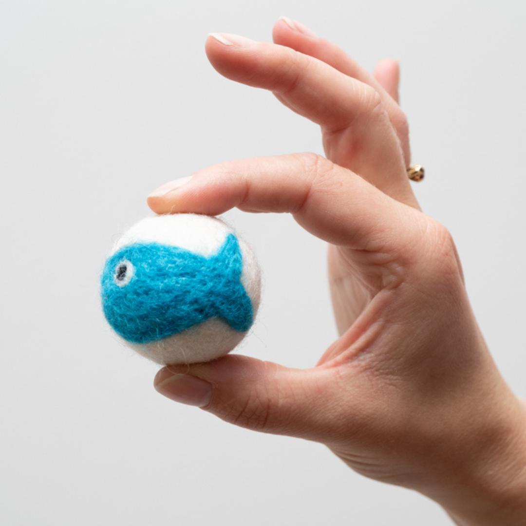 Peter's Fish Felt Cat Toy – Hiro Wolf